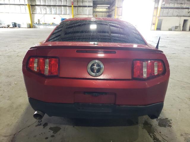 1ZVBP8AM6B5152355 - 2011 FORD MUSTANG RED photo 6