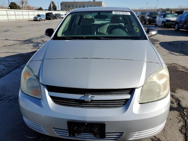 1G1AK55F977384380 - 2007 CHEVROLET COBALT LS SILVER photo 5