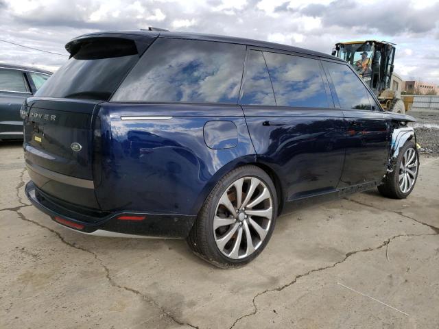 SALKPBE7XPA024311 - 2023 LAND ROVER RANGE ROVE SE BLACK photo 3