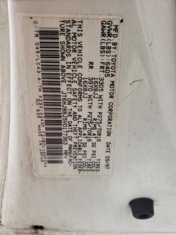 JT6HJ88J5V0177363 - 1997 LEXUS LX 450 WHITE photo 13