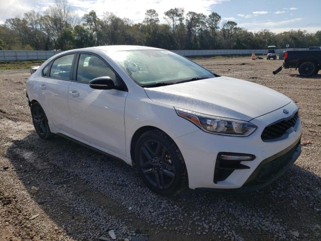 3KPF34AD0LE154360 - 2020 KIA FORTE GT LINE WHITE photo 4