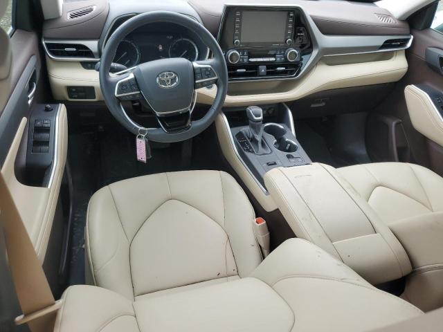 5TDHZRAH1MS532796 - 2021 TOYOTA HIGHLANDER XLE RED photo 8