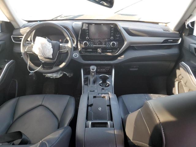 5TDGZRAH6MS079299 - 2021 TOYOTA HIGHLANDER XLE BLUE photo 8