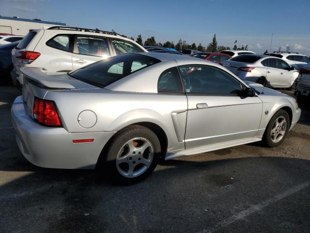 1FAFP40664F177338 - 2004 FORD MUSTANG SILVER photo 3