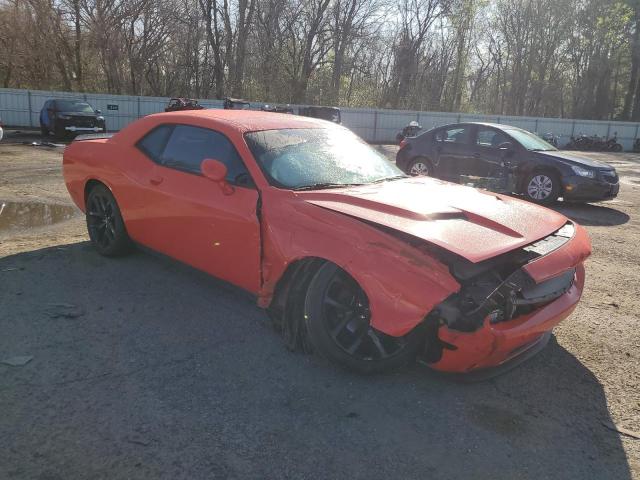 2C3CDZAG8LH174422 - 2020 DODGE CHALLENGER SXT ORANGE photo 4