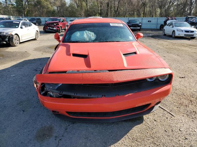 2C3CDZAG8LH174422 - 2020 DODGE CHALLENGER SXT ORANGE photo 5