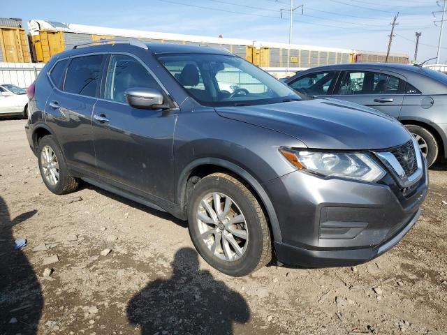 KNMAT2MT0JP535656 - 2018 NISSAN ROGUE S GRAY photo 4