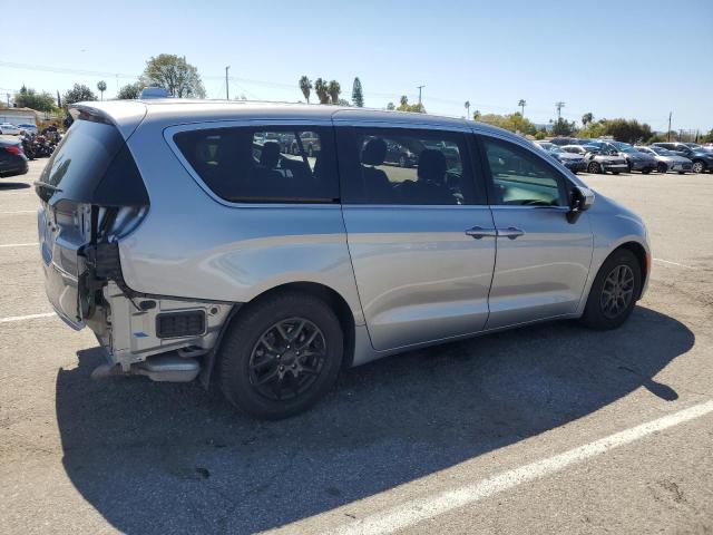 2C4RC1CG8HR753614 - 2017 CHRYSLER PACIFICA LX SILVER photo 3