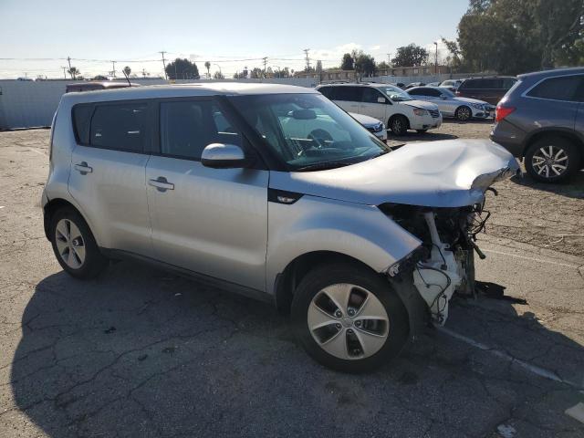 KNDJN2A2XE7701063 - 2014 KIA SOUL SILVER photo 4