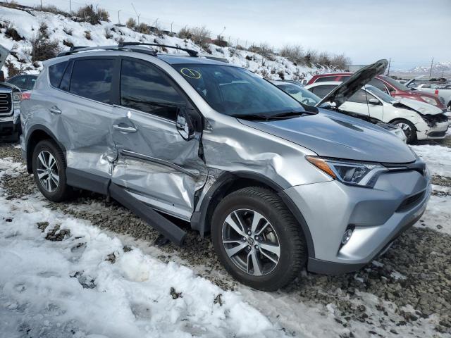 JTMRFREV0JJ240806 - 2018 TOYOTA RAV4 ADVENTURE SILVER photo 4