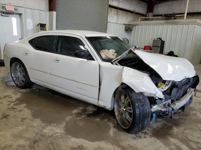 2B3KA43G38H160761 - 2008 DODGE CHARGER WHITE photo 4