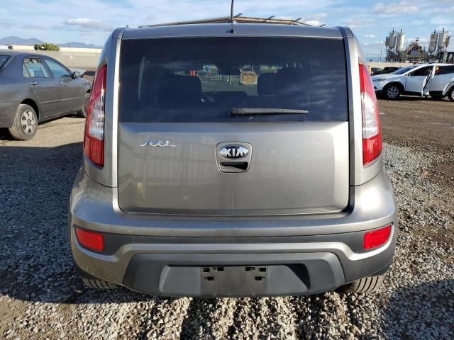 KNDJT2A69D7615167 - 2013 KIA SOUL + SILVER photo 6