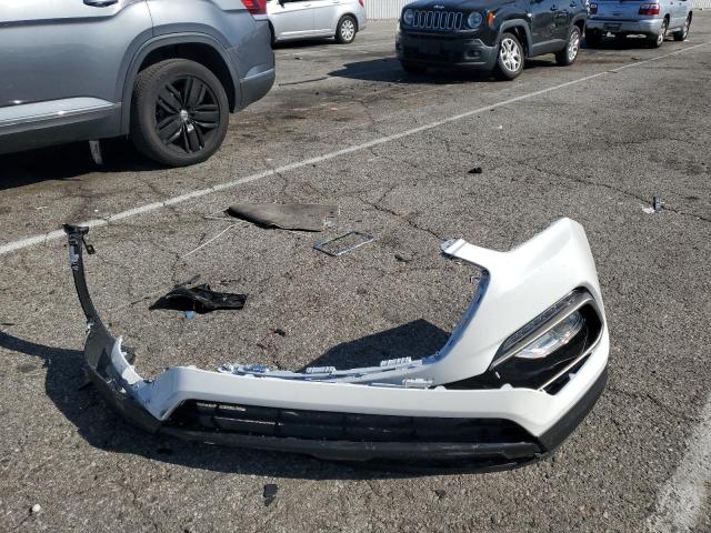 5XYZU3LB0HG397113 - 2017 HYUNDAI SANTA FE S WHITE photo 13