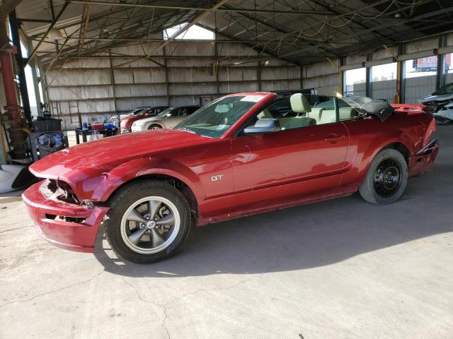 1ZVHT85H055246013 - 2005 FORD MUSTANG GT RED photo 1