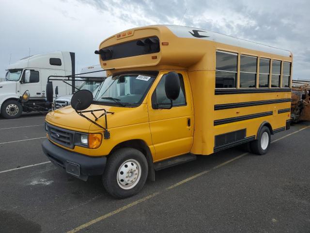 2006 FORD ECONOLINE E450 SUPER DUTY CUTAWAY VAN, 