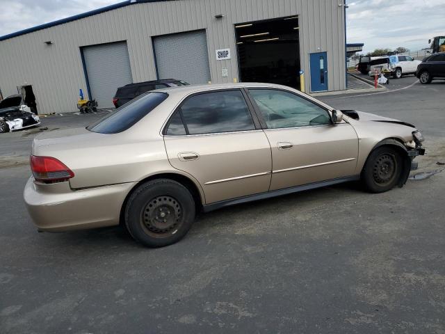 1HGCG665X1A044292 - 2001 HONDA ACCORD LX GOLD photo 3