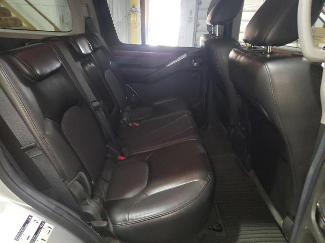 5N1AR1NB4BC625993 - 2011 NISSAN PATHFINDER S 银色 照片 11