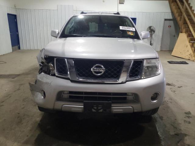 5N1AR1NB4BC625993 - 2011 NISSAN PATHFINDER S 银色 照片 5