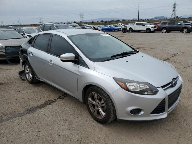 1FADP3F20EL276682 - 2014 FORD FOCUS SE SILVER photo 4