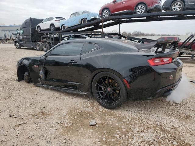 1G1FE1R77J0150442 - 2018 CHEVROLET CAMARO SS BLACK photo 2