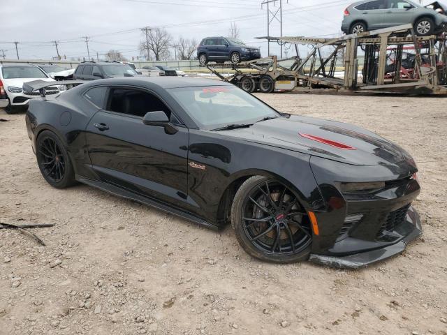 1G1FE1R77J0150442 - 2018 CHEVROLET CAMARO SS BLACK photo 4