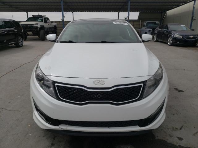 5XXGR4A68DG165572 - 2013 KIA OPTIMA SX WHITE photo 5