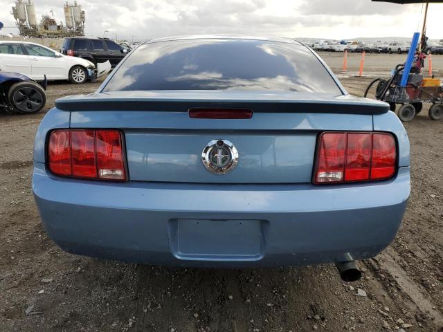 1ZVHT80N985147241 - 2008 FORD MUSTANG BLUE photo 6