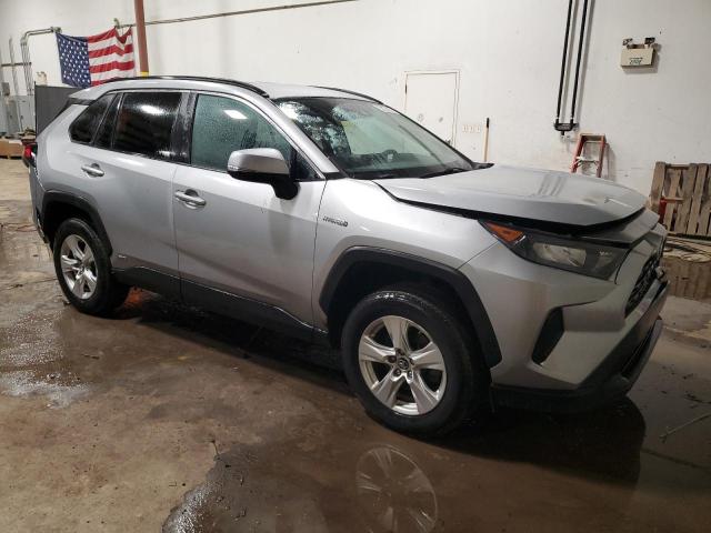 2T3MWRFV7KW026049 - 2019 TOYOTA RAV4 LE GRAY photo 4