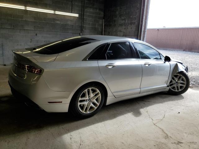 3LN6L2J97GR633689 - 2016 LINCOLN MKZ SILVER photo 3