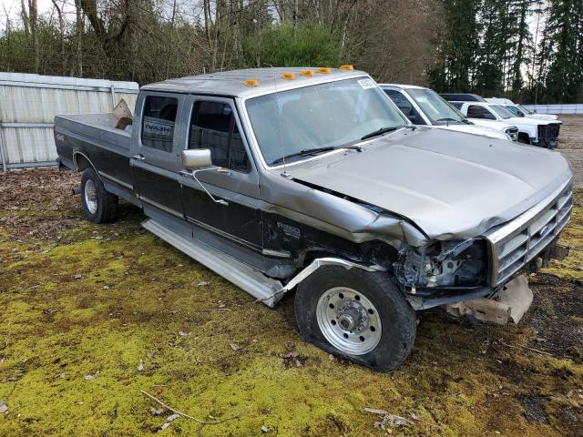 1FTJW36F6VEA21140 - 1997 FORD F350 TWO TONE photo 4