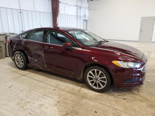 3FA6P0H78HR397367 - 2017 FORD FUSION SE BURGUNDY photo 4