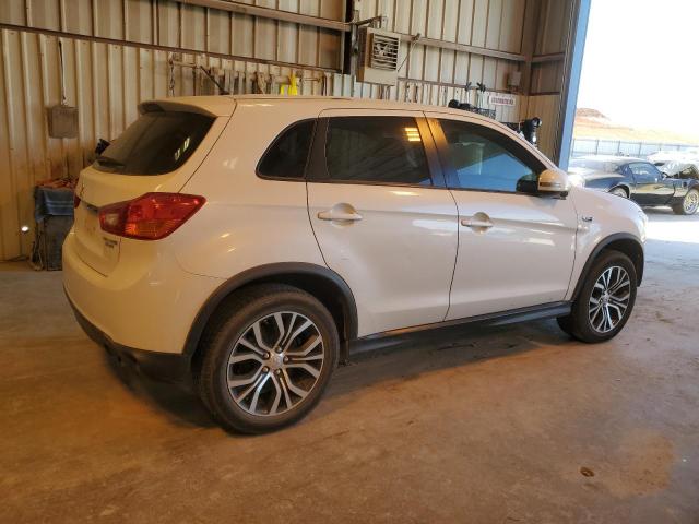 JA4AP3AU2GZ065712 - 2016 MITSUBISHI OUTLANDER ES WHITE photo 3