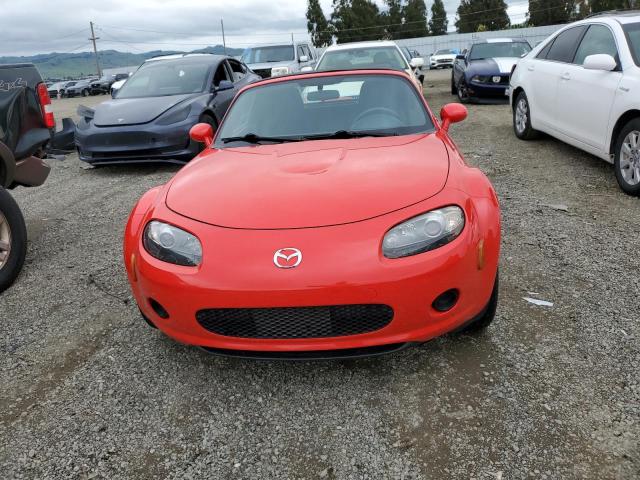 JM1NC25F360119661 - 2006 MAZDA MX-5 MIATA RED photo 5