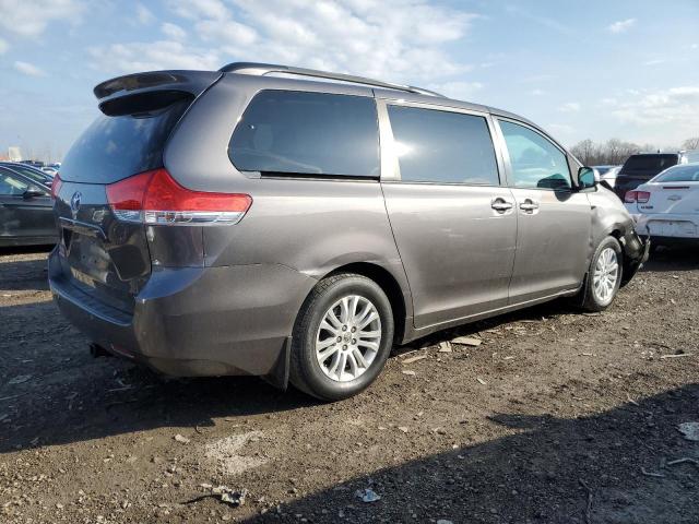 5TDYK3DC3CS204375 - 2012 TOYOTA SIENNA XLE GRAY photo 3