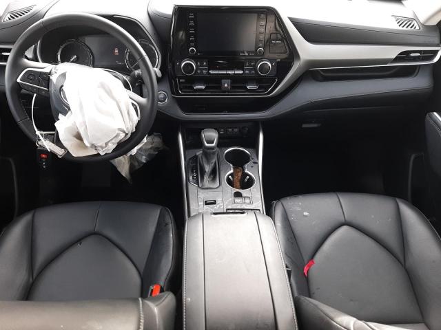 5TDGZRAH2NS554254 - 2022 TOYOTA HIGHLANDER XLE BLACK photo 8