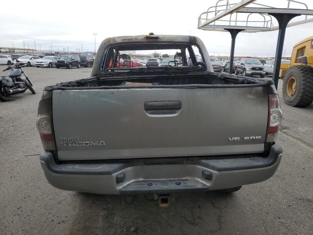 3TMLU4ENXFM178226 - 2015 TOYOTA TACOMA DOUBLE CAB SILVER photo 6