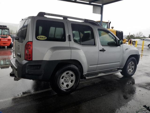 5N1AN0NU5DN819639 - 2013 NISSAN XTERRA X SILVER photo 3