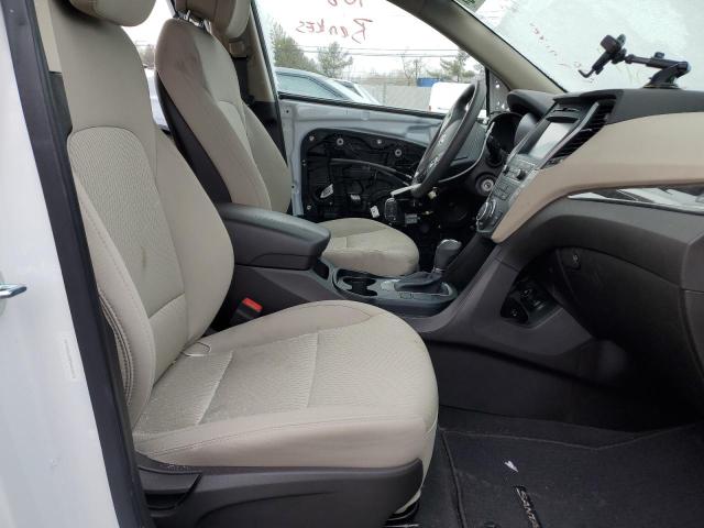 5XYZUDLB2HG423670 - 2017 HYUNDAI SANTA FE S WHITE photo 7