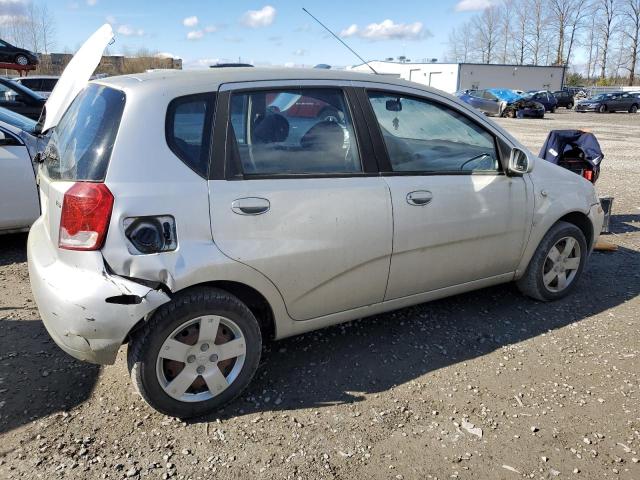 KL1TD66658B133943 - 2008 CHEVROLET AVEO BASE SILVER photo 3