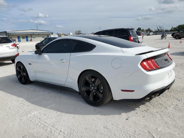 1FA6P8CF2P5302610 - 2023 FORD MUSTANG GT WHITE photo 2
