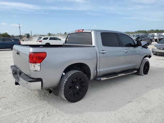 5TFFY5F15DX141627 - 2013 TOYOTA TUNDRA CREWMAX LIMITED SILVER photo 3