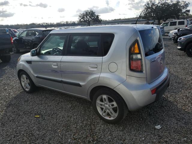 KNDJT2A24A7148443 - 2010 KIA SOUL + SILVER photo 2