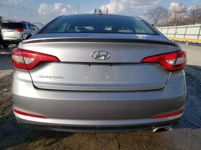 5NPE24AF6FH135697 - 2015 HYUNDAI SONATA SE SILVER photo 6