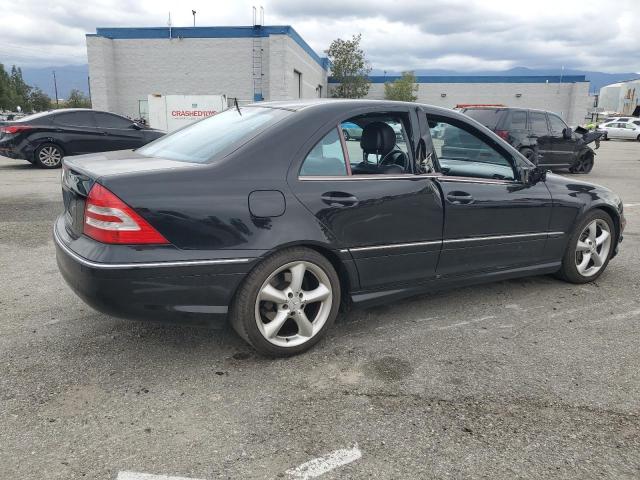 WDBRF56H76F731304 - 2006 MERCEDES-BENZ C 350 BLACK photo 3