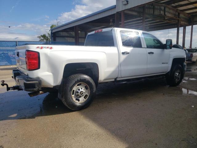 1GC1KUEG7HF236665 - 2017 CHEVROLET SILVERADO K2500 HEAVY DUTY WHITE photo 3