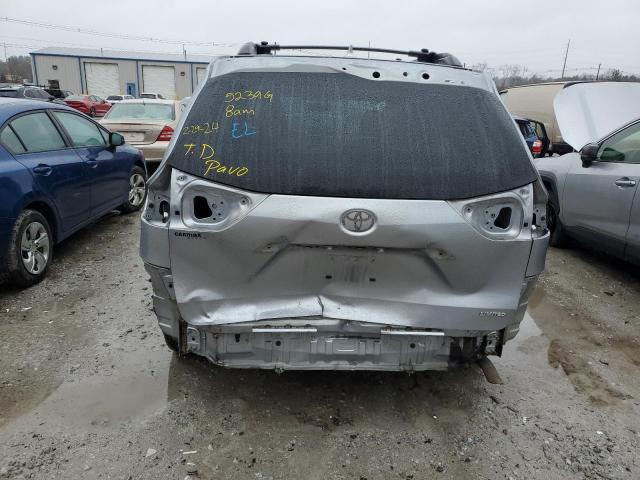 5TDYK3DC3BS114156 - 2011 TOYOTA SIENNA XLE SILVER photo 6