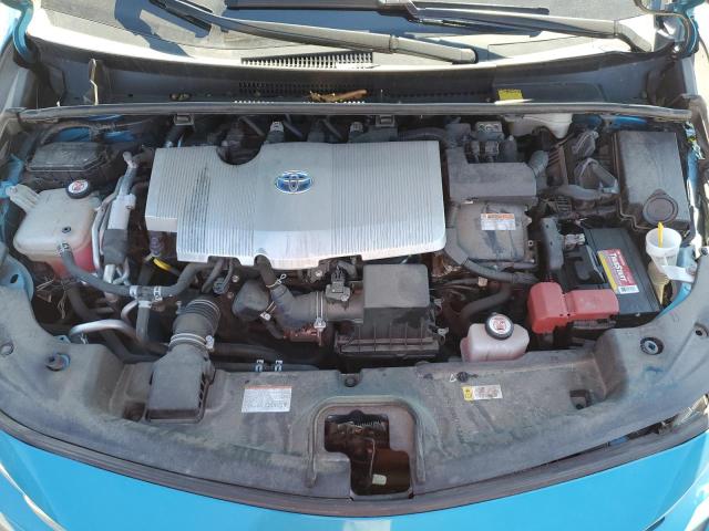 JTDKARFPXJ3072774 - 2018 TOYOTA PRIUS PRIM Blau Foto 11