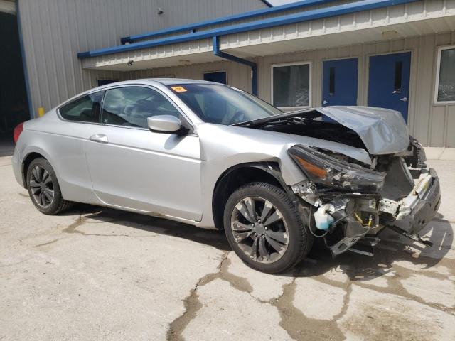 1HGCS1B31CA009598 - 2012 HONDA ACCORD LX SILVER photo 4