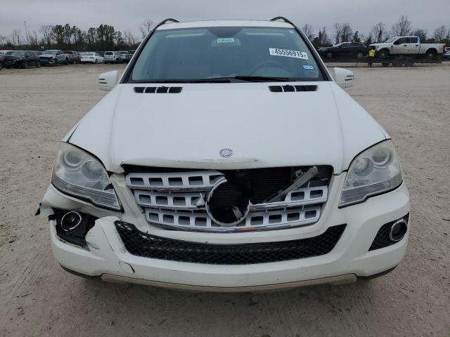 4JGBB8GB2BA736424 - 2011 MERCEDES-BENZ ML 350 4MATIC WHITE photo 5