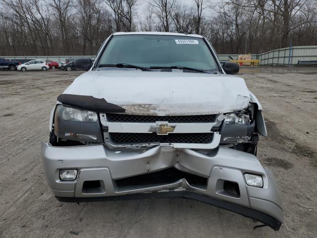 1GNDT13SX72160100 - 2007 CHEVROLET TRAILBLAZE LS WHITE photo 5